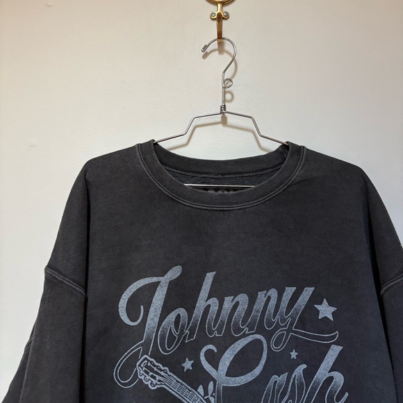 NWOT Urban Outfitters Johnny Cash Overdyed Graphic Pullover Sweatshirt One Size - Picture 4 of 11
